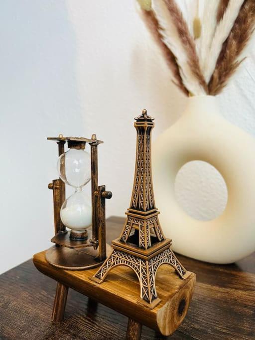 Apartment Cozy - Paris La Defense Arena - *