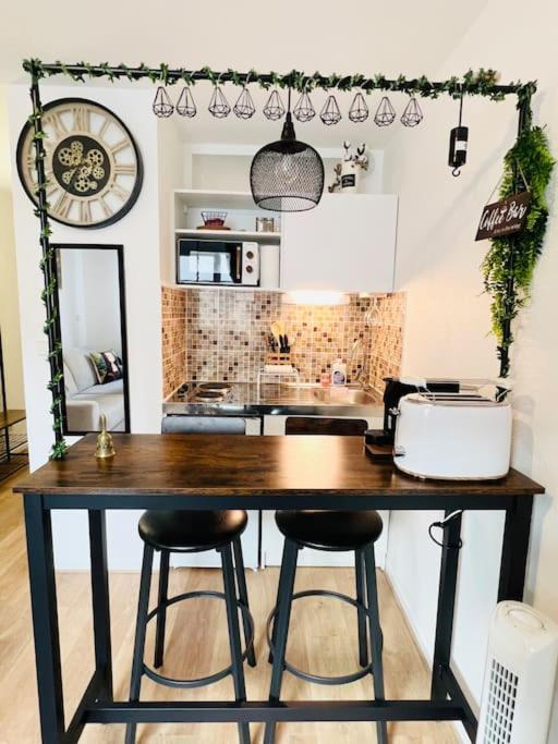 Apartment Cozy - Paris La Defense Arena - *
