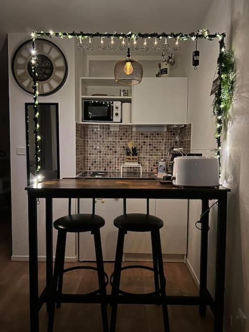 Apartment Cozy - Paris La Defense Arena -